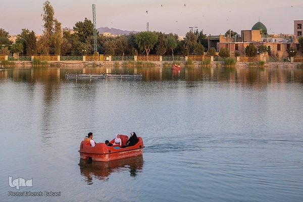 دریاچه پارک رازی
