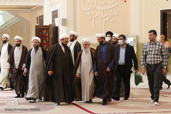 دومین پیش همایش ملی «حوزه انقلابی،حوزه منتظر‎‎» در حرم حضرت شاهچراغ (ع)