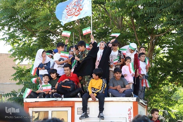 اجرای «سلام فرمانده» به زبان آذری در تبریز