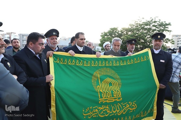 اجرای «سلام فرمانده» به زبان آذری در تبریز