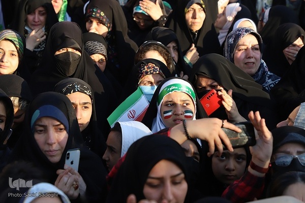 اجرای «سلام فرمانده» به زبان آذری در تبریز