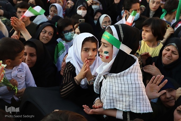 اجرای «سلام فرمانده» به زبان آذری در تبریز