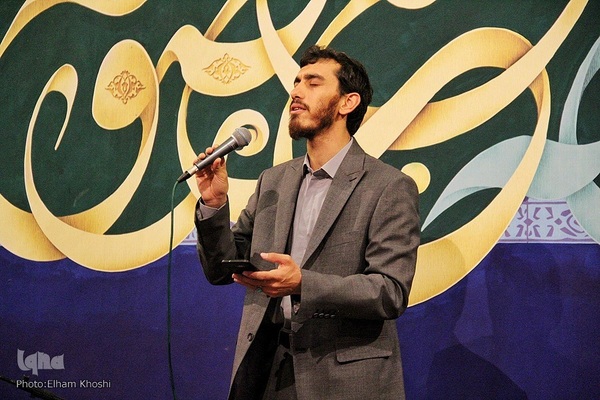 اجتماع عظیم دخترانه «من دختر قاسم سلیمانی هستم» در گلزار شهدای مزار پایین زنجان