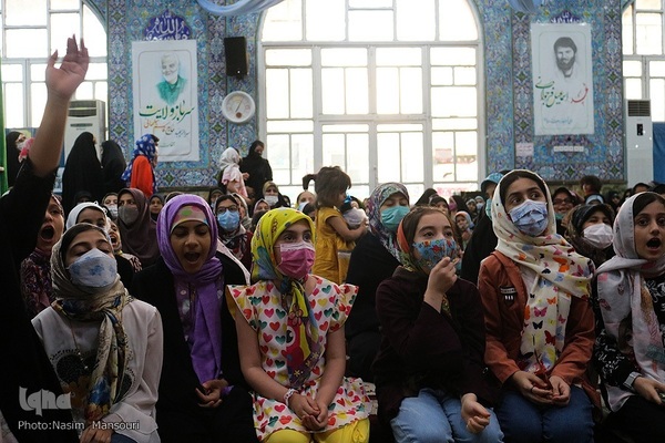 جشن روز دختر با حضور خدام حرم مطهر رضوی در مسجد جوادالائمه اهواز