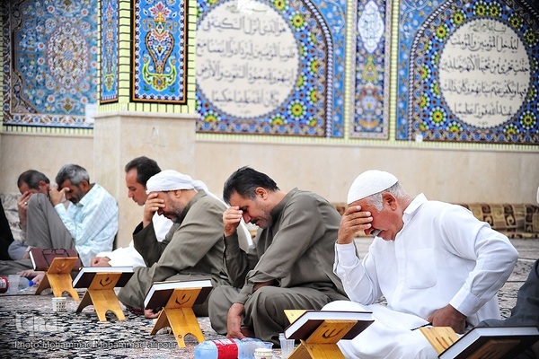 محفل قرآنی گرامیداشت جانباختگان حادثه متروپل