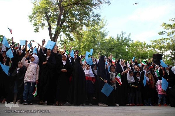 اجرای سرود «سلام فرمانده» در شهرستان اهر