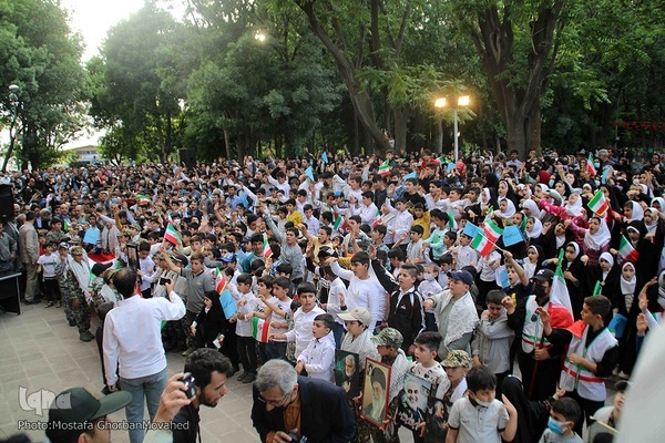 اجرای سرود «سلام فرمانده» در شهرستان اهر