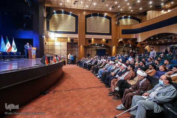 همایش " هم اندیشی میهمانان خارجی شرکت کننده در مراسمات سالگرد ارتحال حضرت امام خمینی (ره) "