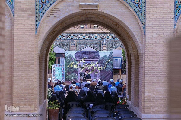 گردهمایی مبلغین قرارگاه عمار در حوزه علمیه منصوریه شیراز