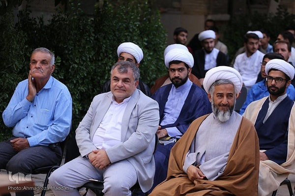 گردهمایی مبلغین قرارگاه عمار در حوزه علمیه منصوریه شیراز