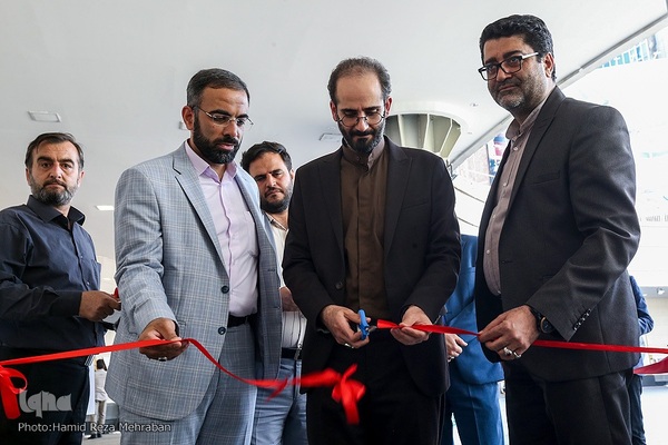 نمایشگاه کارتون و کاریکاتور (کن از نمای نزدیک)