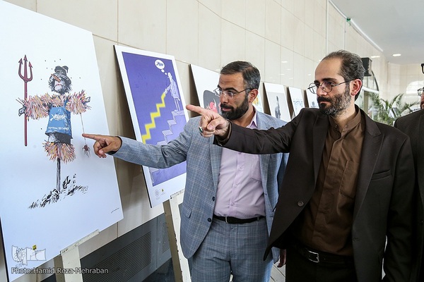 نمایشگاه کارتون و کاریکاتور (کن از نمای نزدیک)