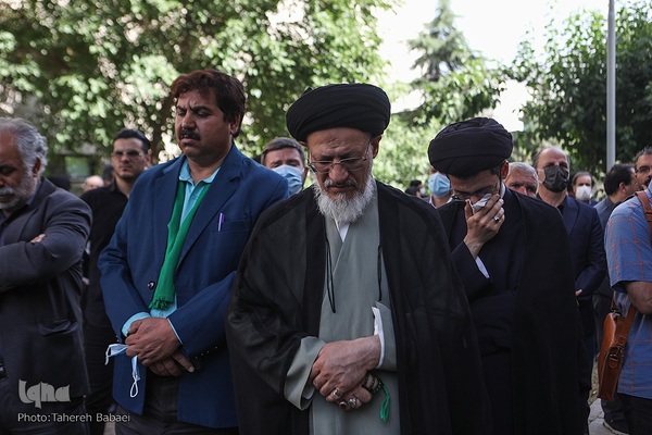 مراسم تشییع پیکر مرحوم حجت الاسلام دعایی