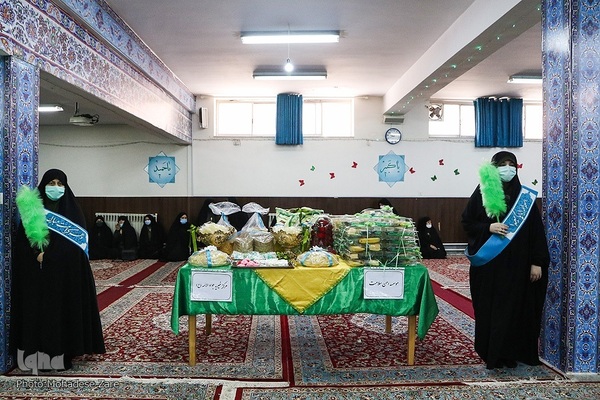 بازدید خادمیاران رضوی از مرکز درمان اقامت اجباری زنان مشهد