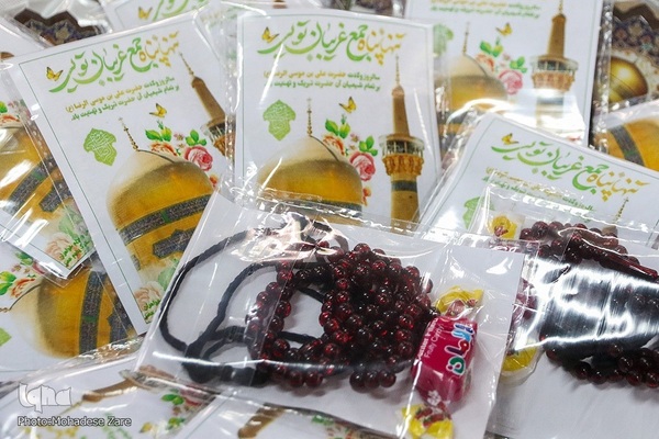 بازدید خادمیاران رضوی از مرکز درمان اقامت اجباری زنان مشهد