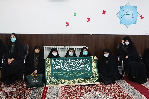 بازدید خادمیاران رضوی از مرکز درمان اقامت اجباری زنان مشهد