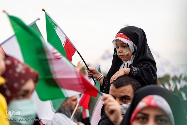 اجرای سرود «سلام فرمانده» در کرج