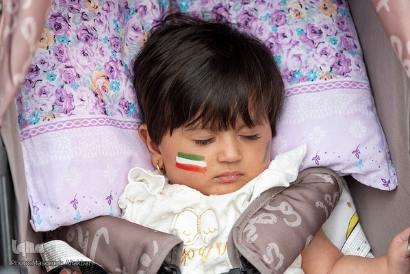 اجرای سرود «سلام فرمانده» در کرج