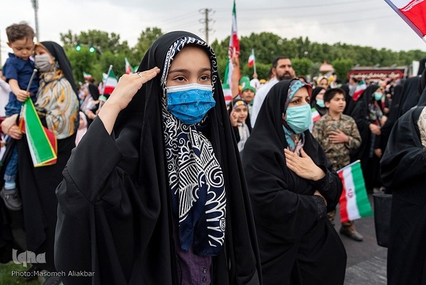 اجرای سرود «سلام فرمانده» در کرج