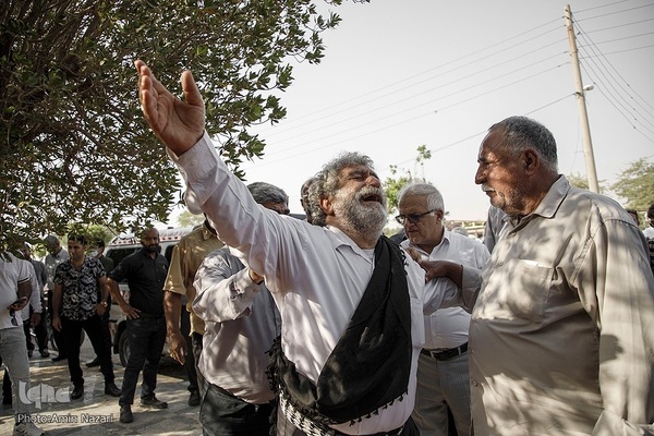 تشییع و تدفین دو نفر از جانباختگان حادثه متروپل
