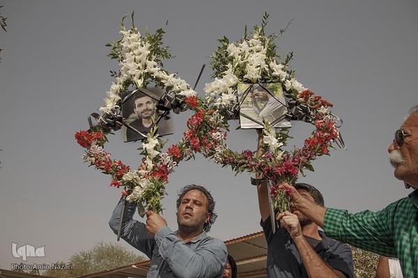 تشییع و تدفین دو نفر از جانباختگان حادثه متروپل