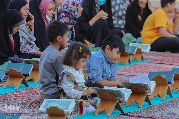 محفل انس با قرآن در حرم حضرت شاهچراغ(ع)‎‎