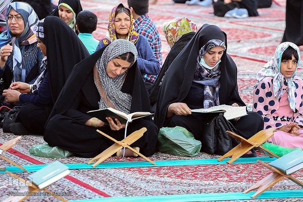 محفل انس با قرآن در حرم حضرت شاهچراغ(ع)‎‎