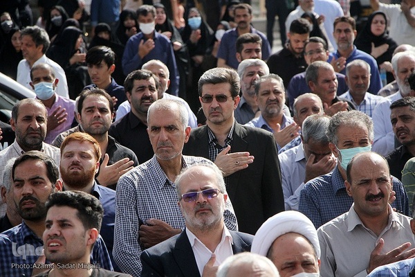 تشییع پیکر جانباختگان حادثه قطار مشهد ـ یزد