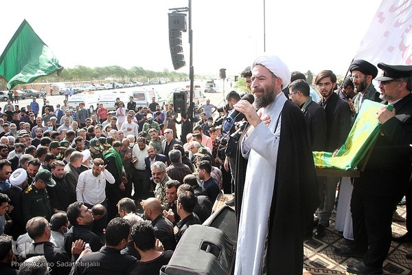 تشییع پیکر جانباختگان حادثه قطار مشهد ـ یزد