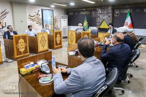 آیین رونمایی از شعار اربعین سال ۱۴۰۱ «انا من حسین»