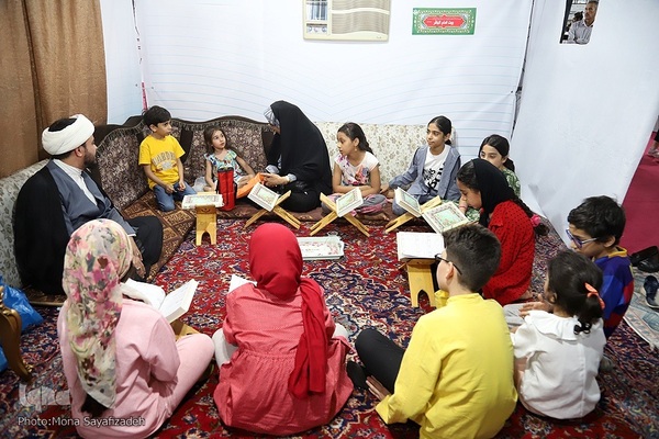 ششمین روز نمایشگاه کتاب، قرآن و محصولات فرهنگی خوزستان