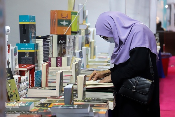 ششمین روز نمایشگاه کتاب، قرآن و محصولات فرهنگی خوزستان