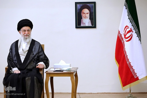 حضرت آیت‌الله خامنه‌ای، رهبر انقلاب اسلامی