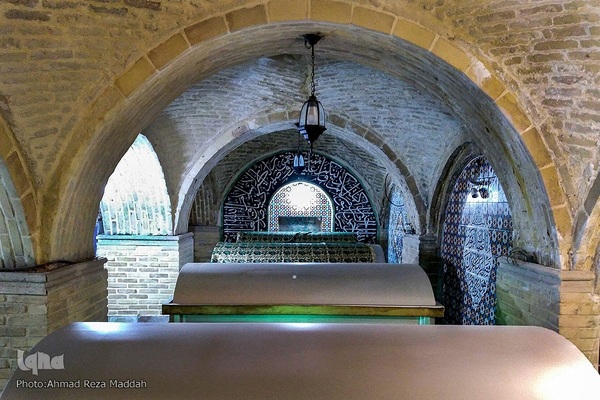 آستان مقدس هفت امامزاده(ع) در مسیر بین الحرمین شیراز