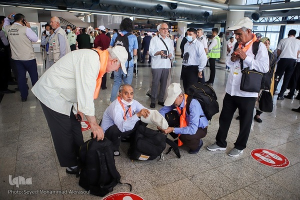 اعزام نخستین گروه از زائران خراسان به حج تمتع