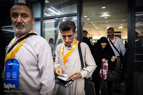 اعزام کاروان حجاج خوزستان به سرزمین نور