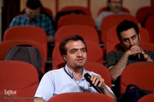 نشست خبری نخستین رویداد گرافیکی ورود کودکان ممنوع