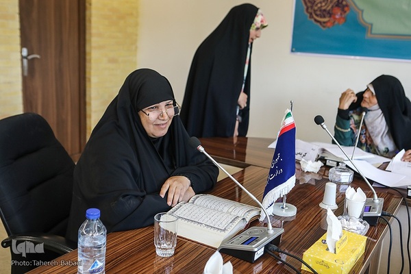 مراسم افتتاحیه دومین دوره مسابقات سراسری قرآن‌کریم همسران و فرزندان کارکنان ستادی وزارت‌نفت 