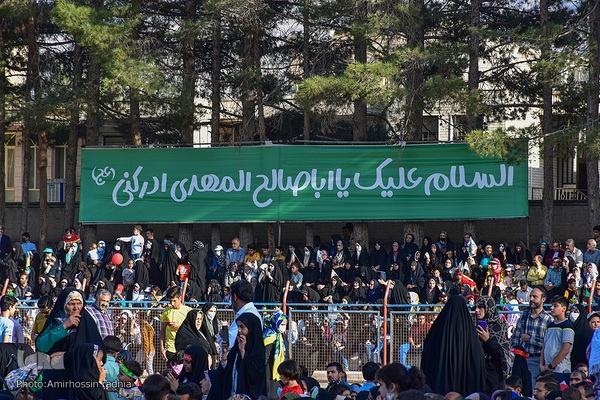 اجتماع عظیم همخوانی سرود سلام فرمانده در بیرجند