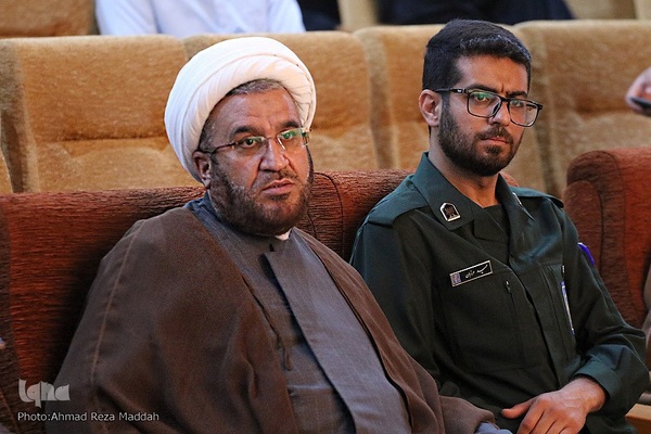 مراسم افتتاحیه هفته بازخوانی افشای حقوق بشر آمریکایی درشیراز‎‎