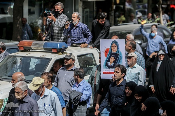 تشییع پیکر بانو «کونیکو یامامورا»