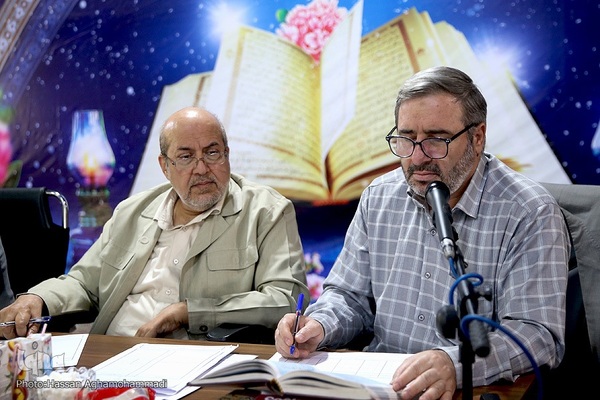 مرحله شهرستانی مسابقات سراسری قرآن بخش برادران سازمان اوقاف و امور خیریه در بقعه شیخ طرشتی (ره)