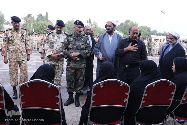 مراسم وداع با پیکر مطهر سروان شهید «رضا کریمی» در شیراز