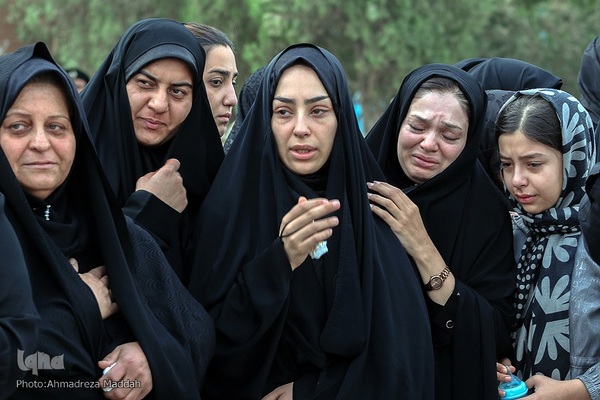 مراسم وداع با پیکر مطهر سروان شهید «رضا کریمی» در شیراز