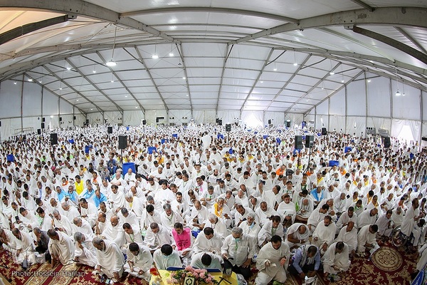 مراسم دعای عرفه حجاج ایرانی در صحرای عرفات