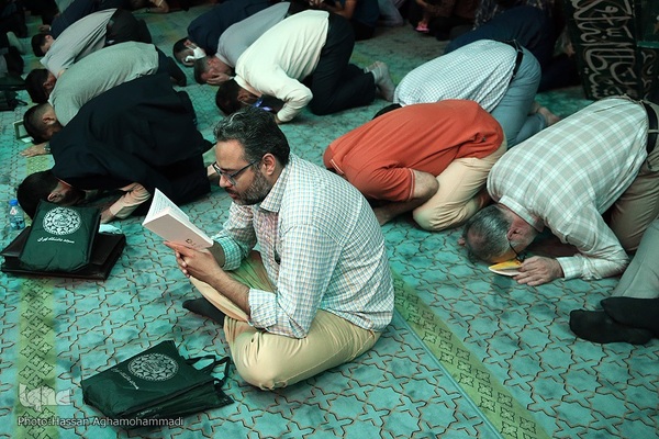 مراسم پر فیض قرائت دعای عرفه در مسجد دانشگاه تهران