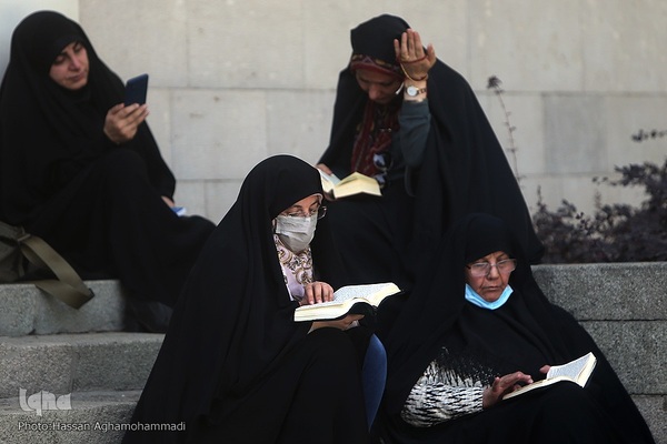 مراسم پر فیض قرائت دعای عرفه در مسجد دانشگاه تهران