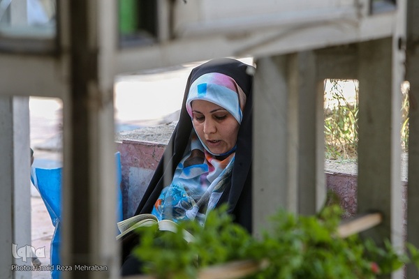 مراسم دعای عرفه در گلزار شهدای بهشت زهرا(س)