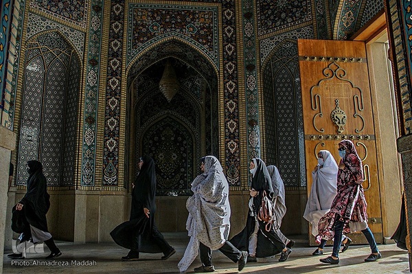 مراسم قرائت دعای پرفیض عرفه در حرم مطهر حضرت شاهچراغ(ع) شیراز