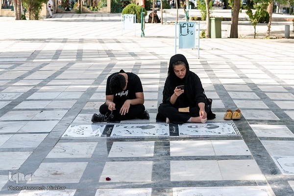 مراسم قرائت دعای پرفیض عرفه در امامزاده طاهر(ع) کرج